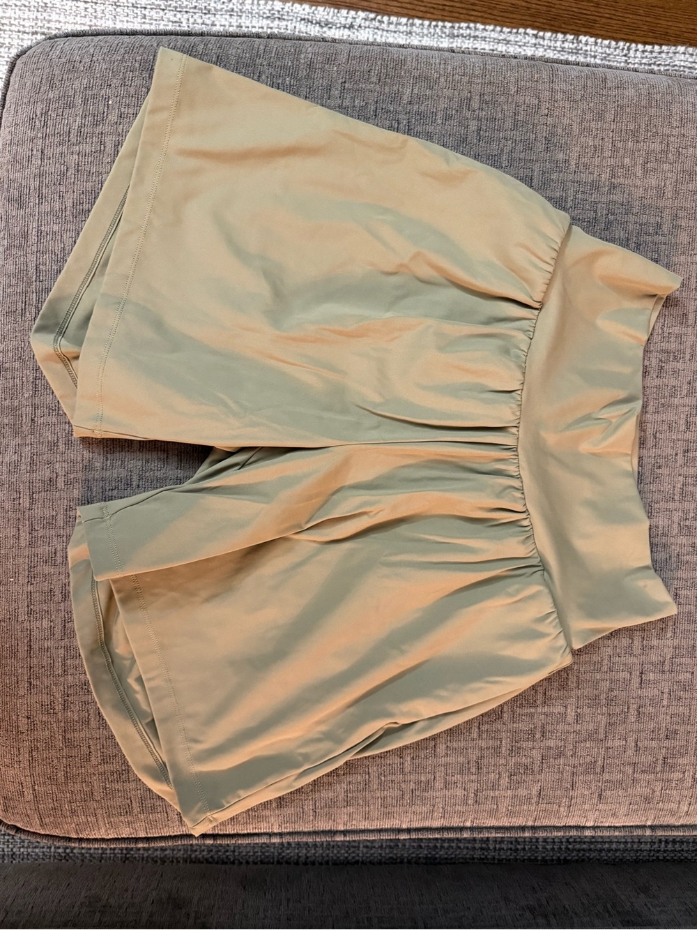 HALARA High-Waist Light Sage Green Women's Shorts